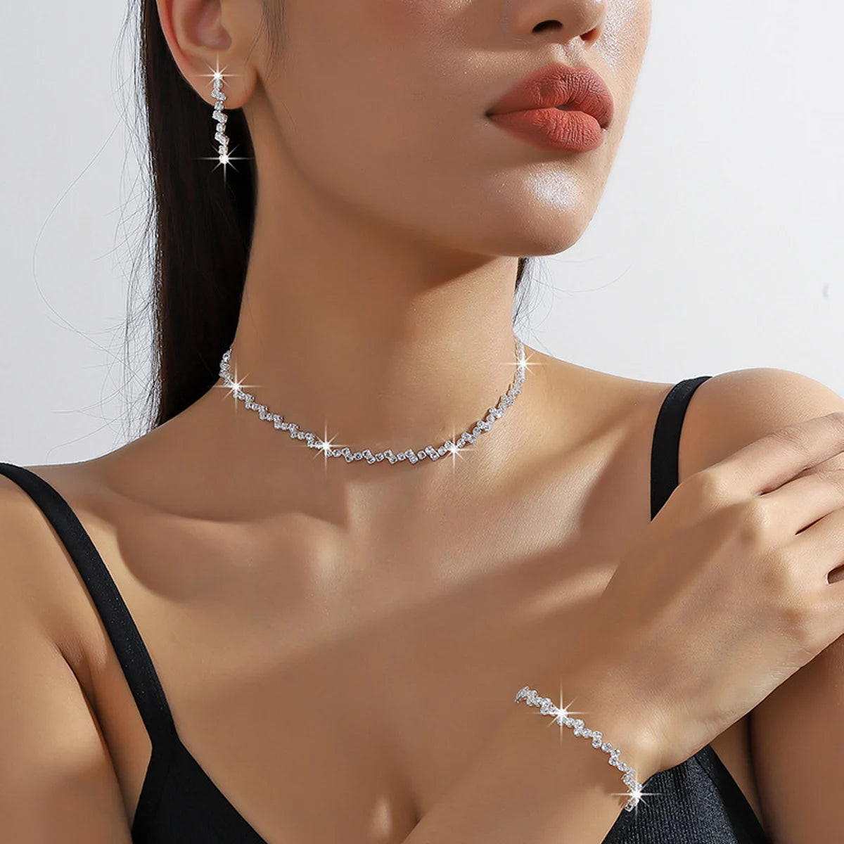 Set of Shiny Silver Plated Collarbone Chain Necklace Bracelet